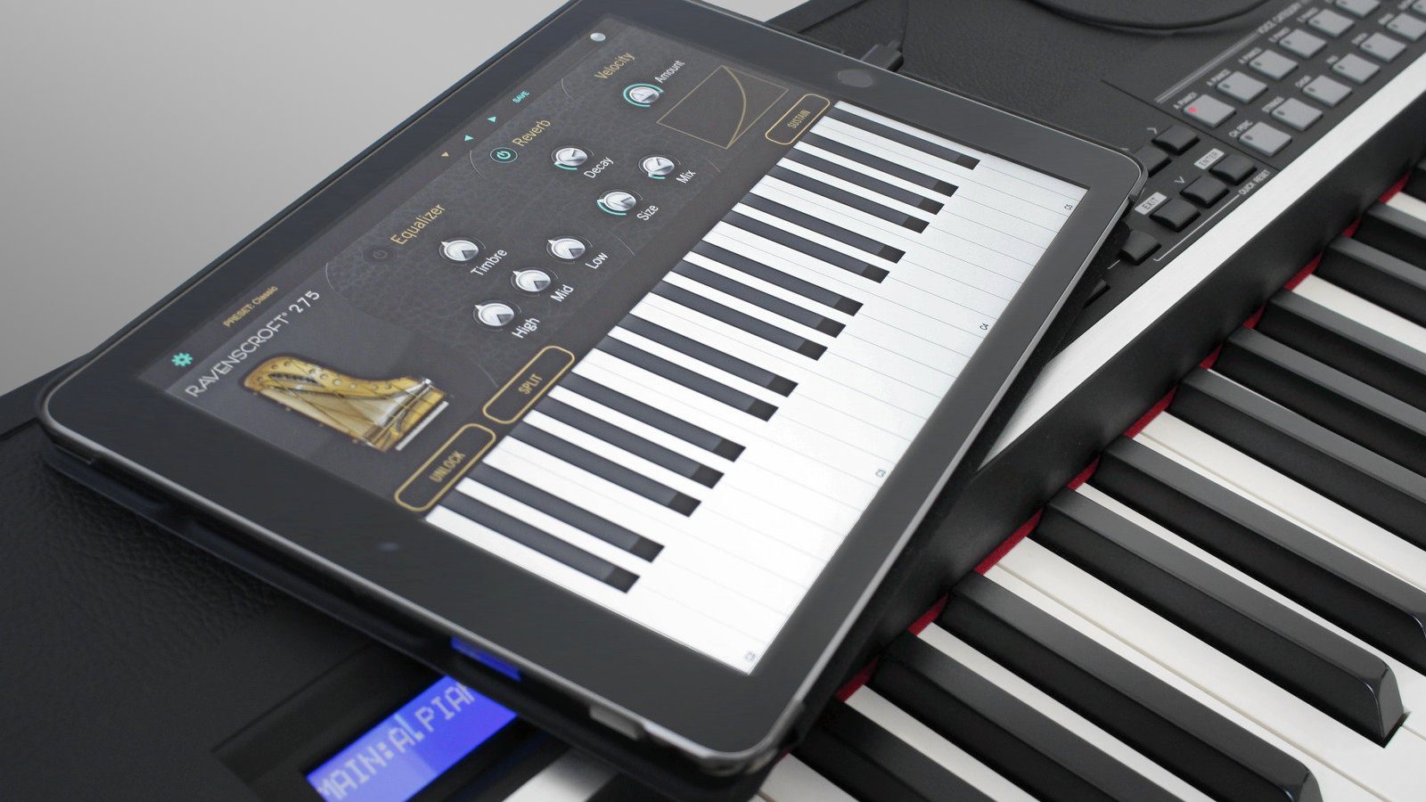A piano app with an extremely good sound: Ravenscroft 275 Piano by UVItouch (Photo: Jörg Sunderkötter)