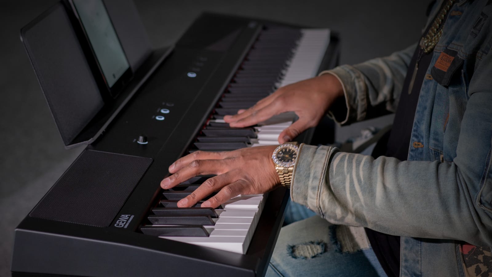 GEWA PP-3 - Portable Piano (Image Source: GEWA)