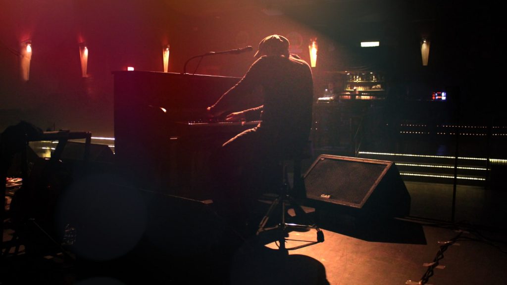 Stage setup: Live performance with a stage piano. (Photo: J. Sunderkötter)