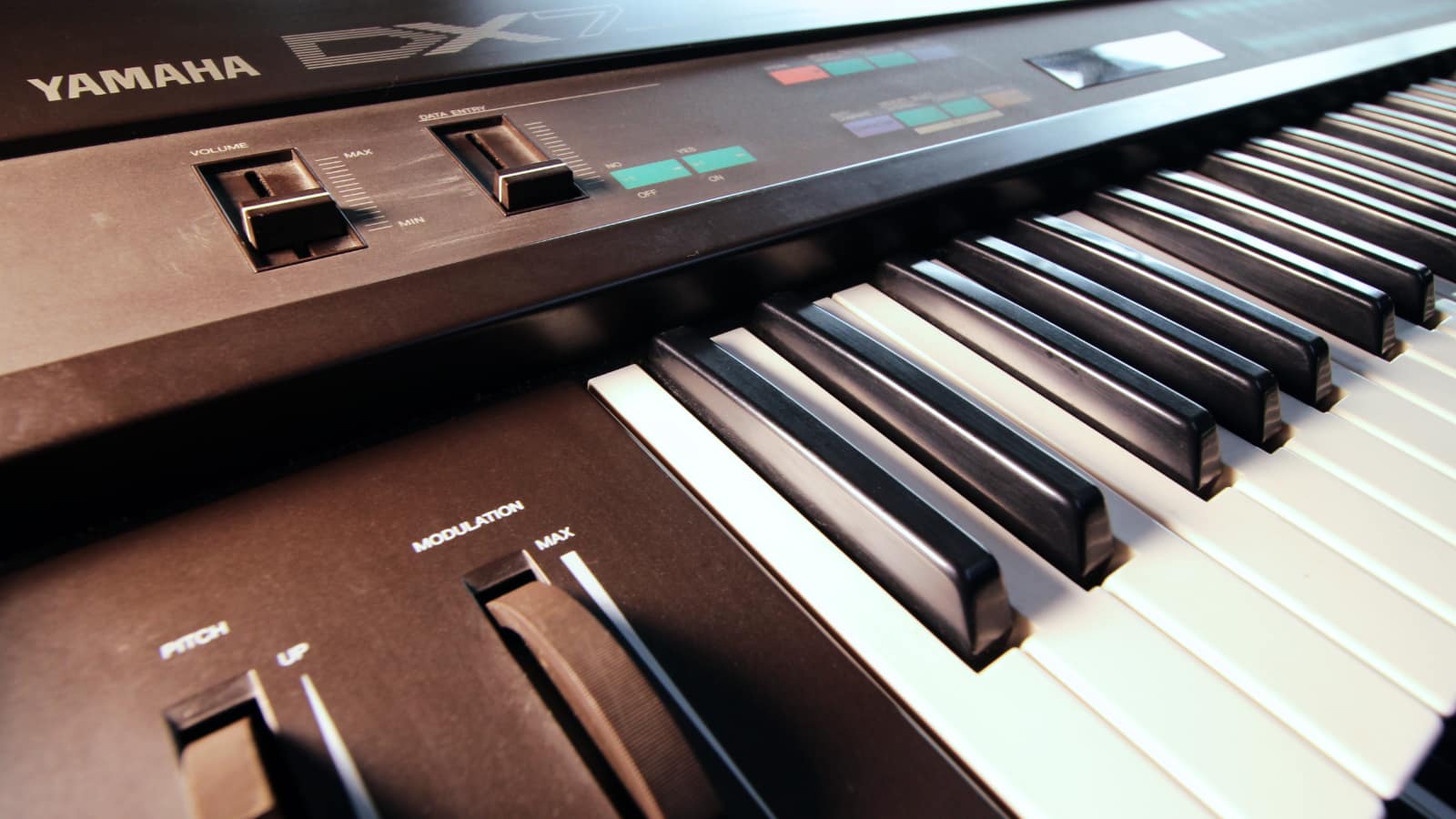 FM piano sound: Yamaha DX7 (Photo: J. Sunderkötter, taken at eboardmuseum, Klagenfurt, Austria)